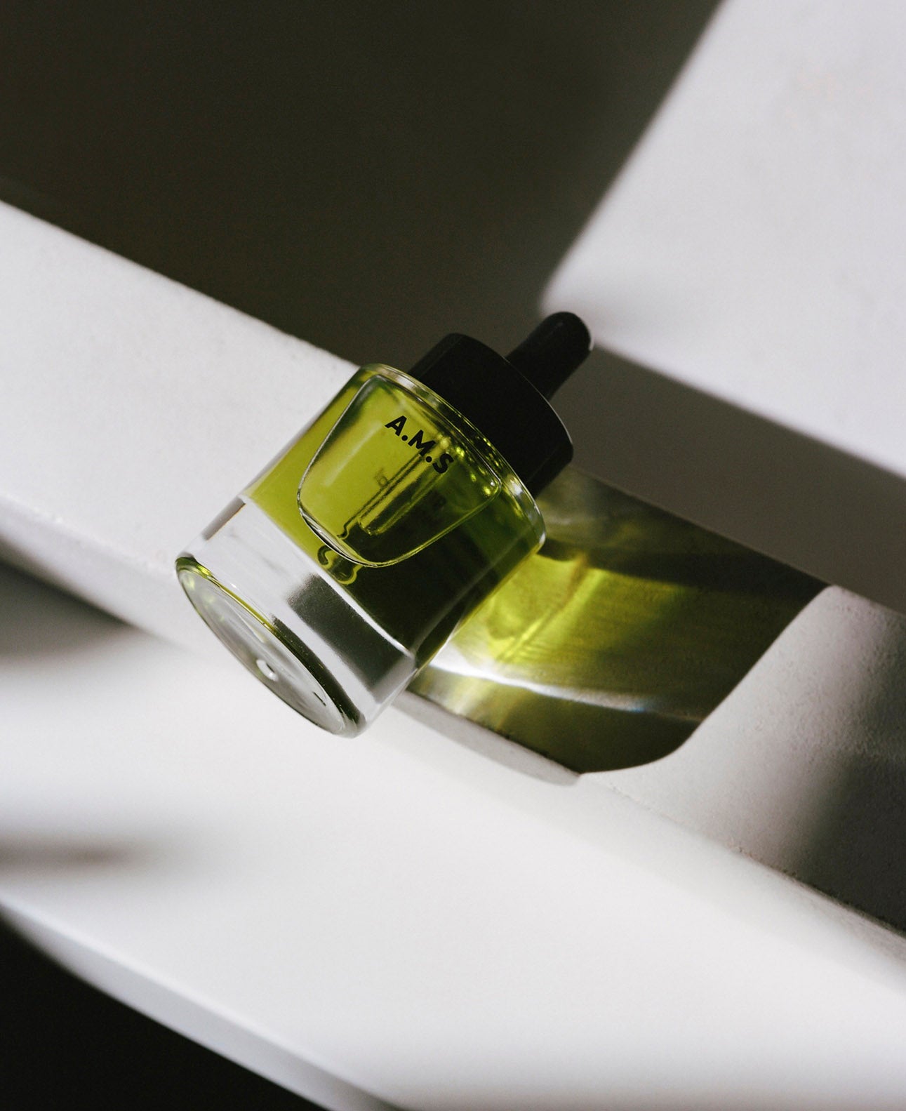 A.M.S Green Botanical Serum - Activist